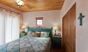 Taos vacation home rental guest bedroom